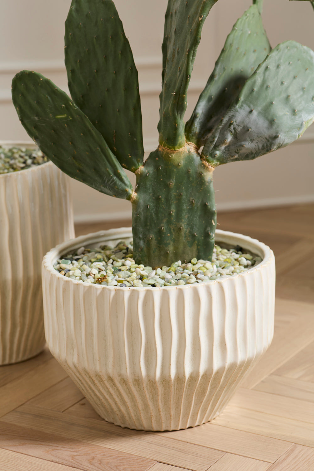 Cameron Pot By Accent Decor | Wall Decor | Modishstore - 13