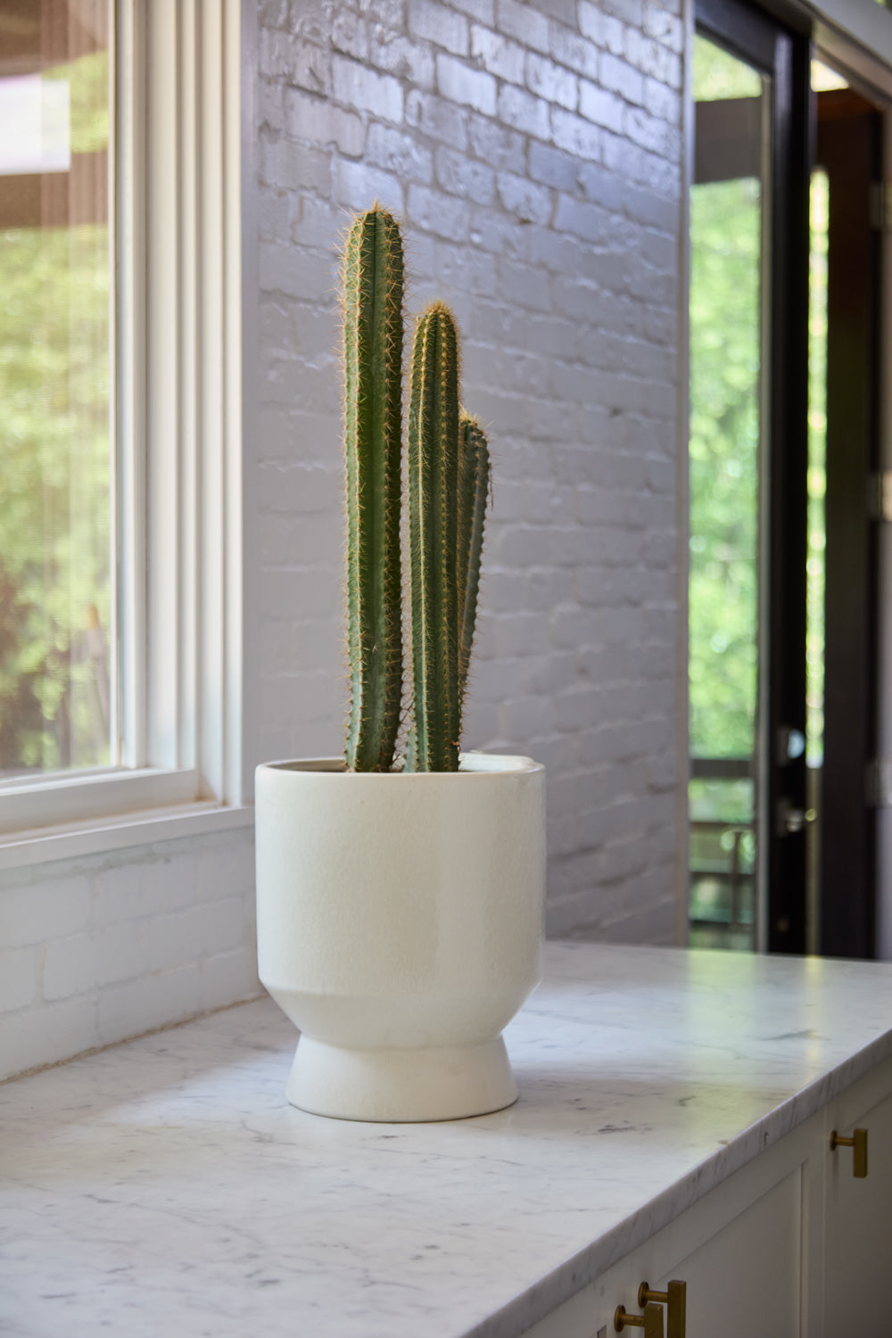 Elliott Pot By Accent Decor | Stands | Modishstore - 12