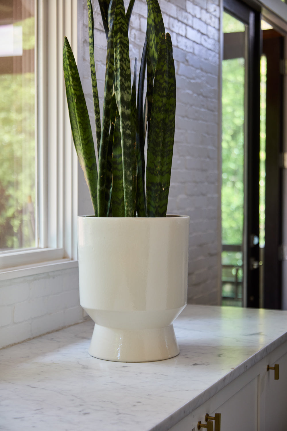 Elliott Pot By Accent Decor | Stands | Modishstore - 10