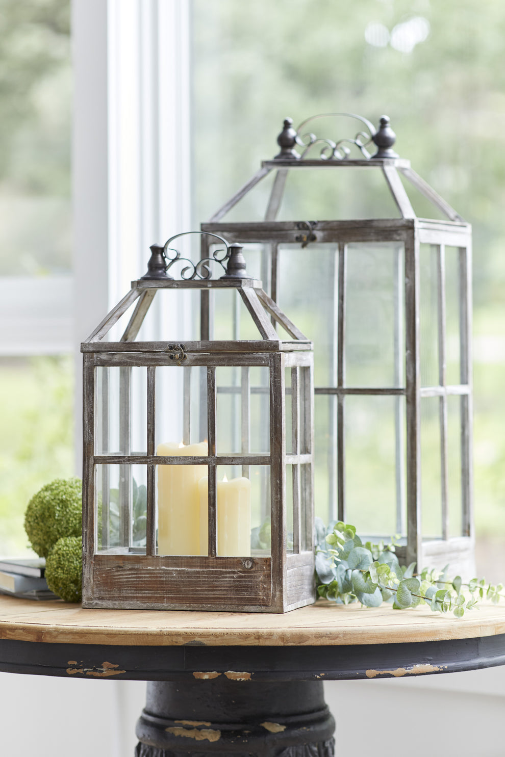 Set of Two White Washed Wood and Glass Floor Lantern Candle Holders By Homeroots | Candle Holders | Modishstore - 4