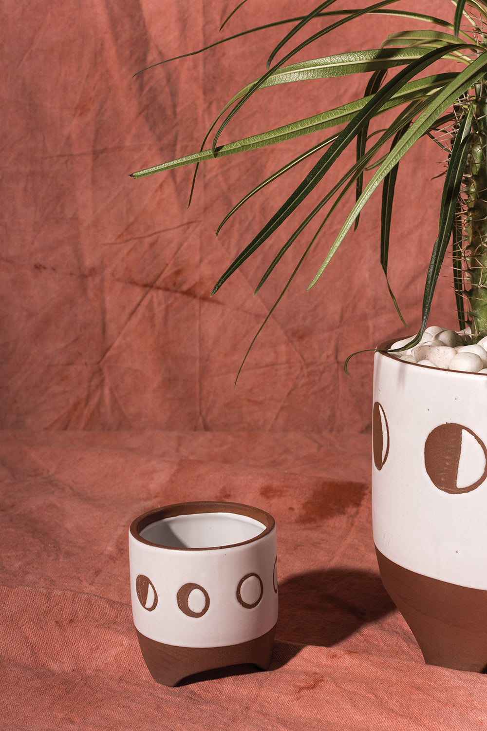 Solar Footed Pot Set of 8 By Accent Decor | Planters, Troughs & Cachepots | Modishstore - 5