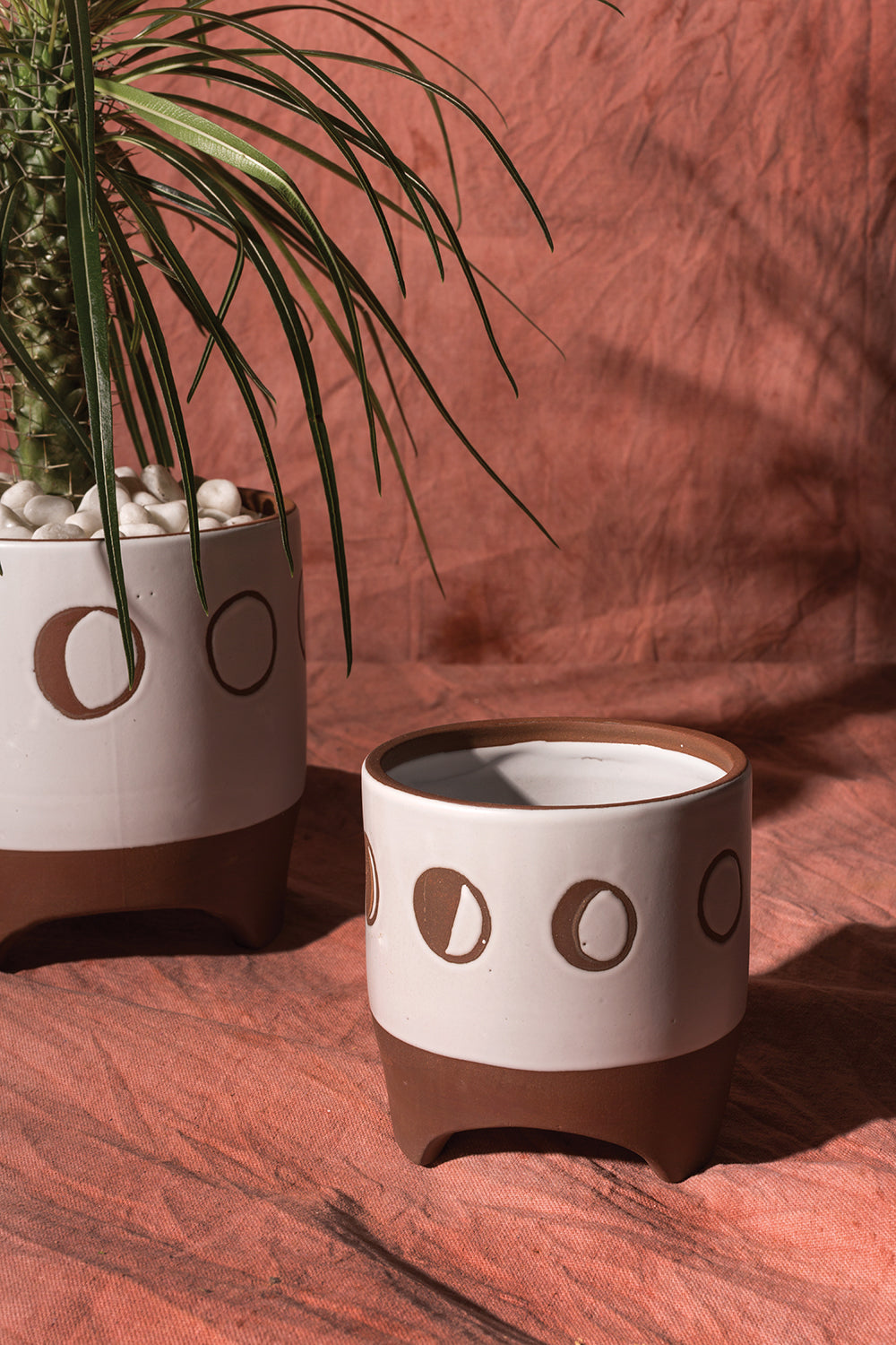 Solar Footed Pot Set of 8 By Accent Decor | Planters, Troughs & Cachepots | Modishstore - 7