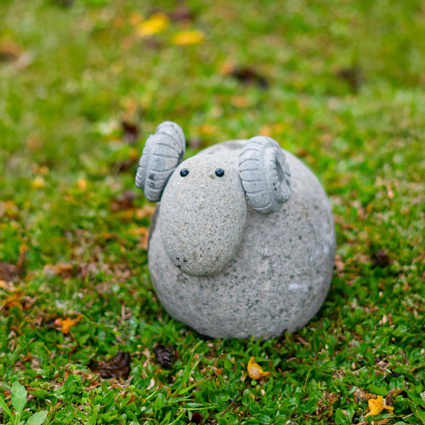 Stone Mountain Sheep Family By Garden Age Supply