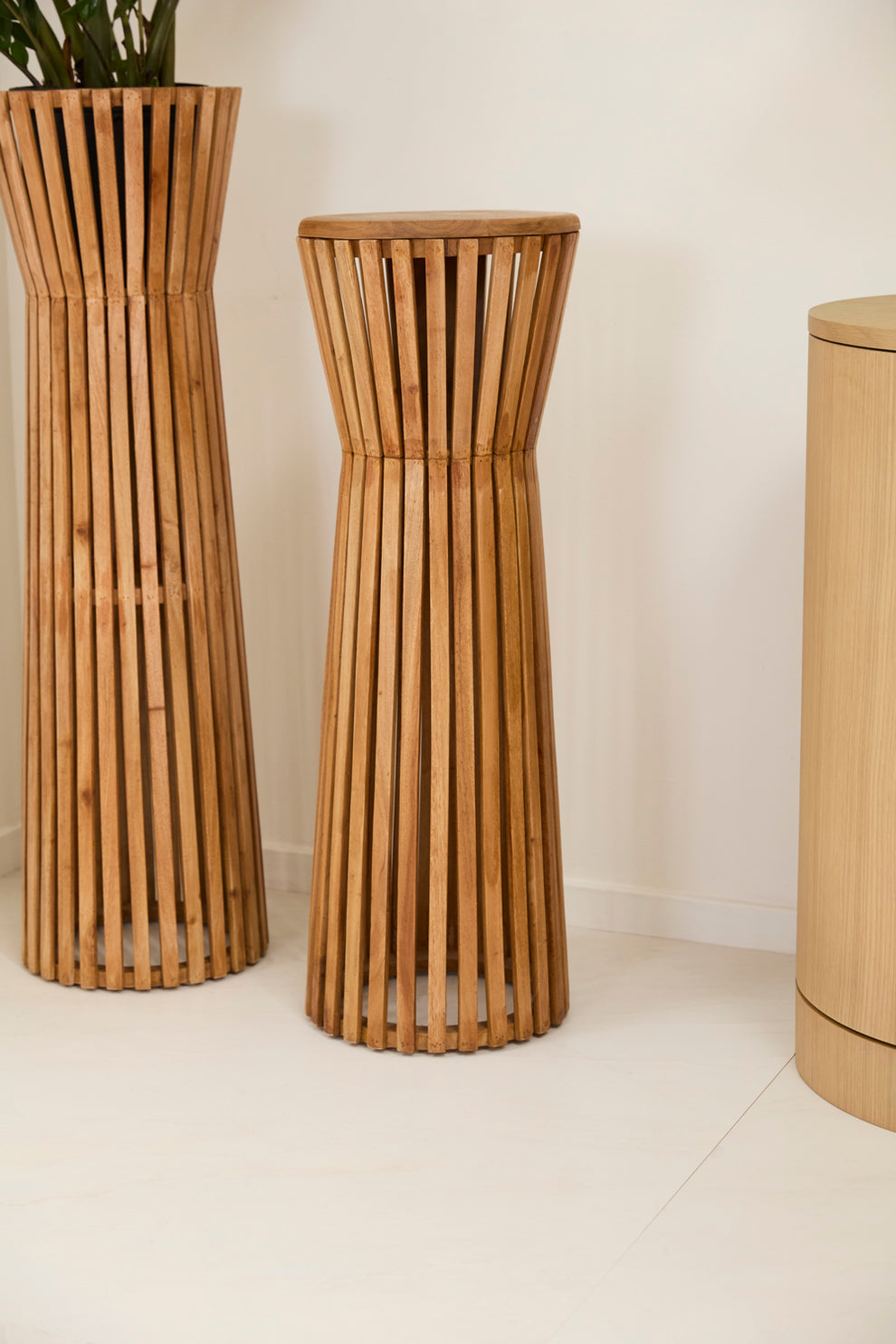 Slatted Column By Accent Decor | Planters, Troughs & Cachepots | Modishstore - 9