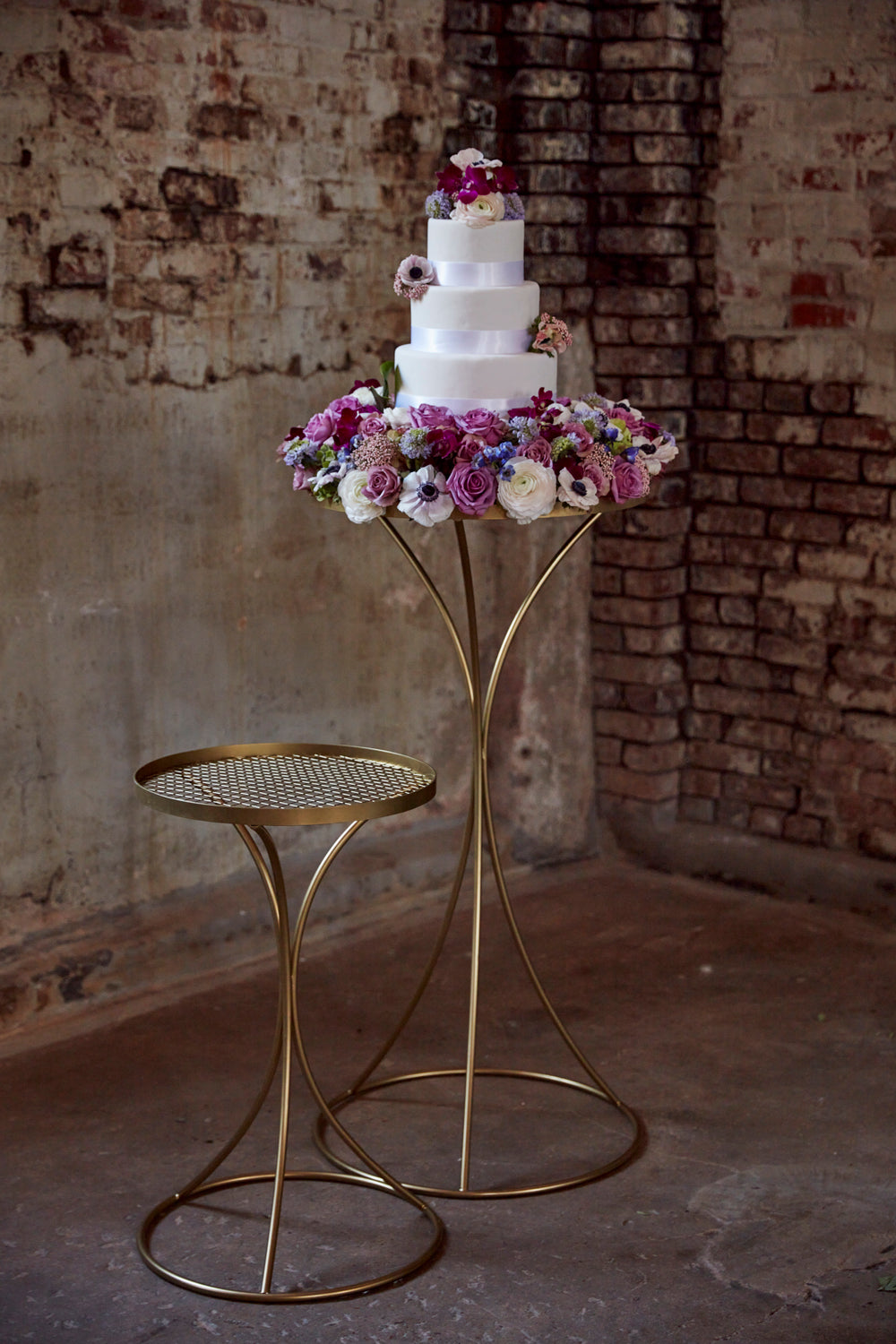 Hourglass Stand By Accent Decor | Stands | Modishstore - 6
