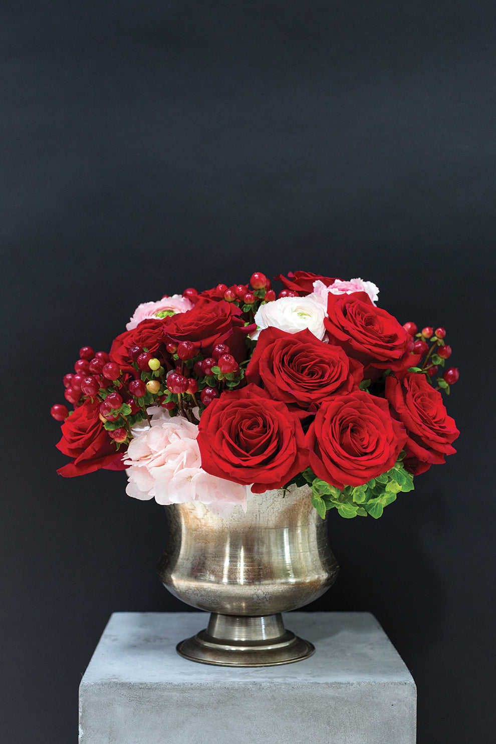 Sidney Urn Set of 8 By Accent Decor | Vases | Modishstore - 9
