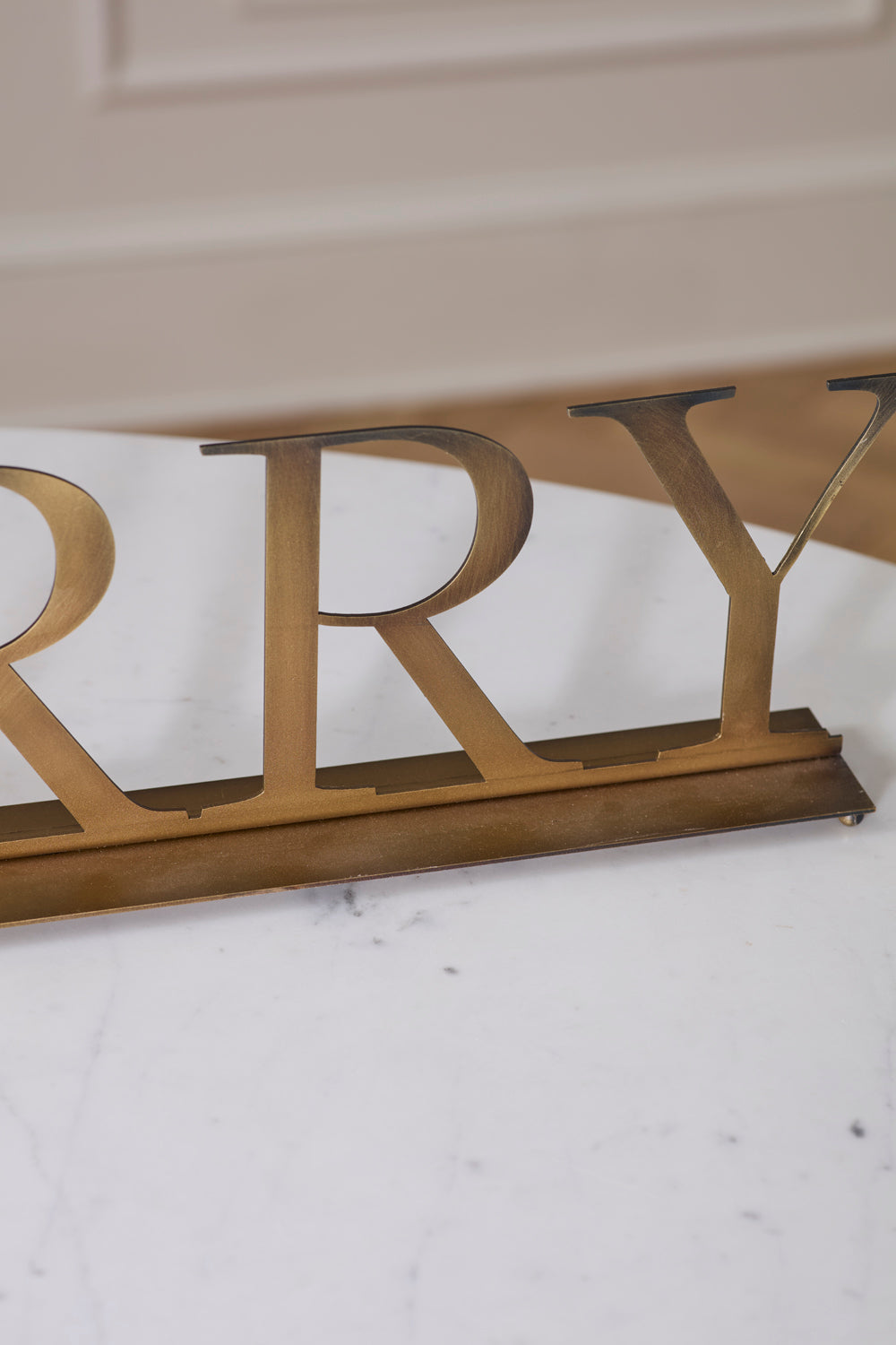 Be Merry Mantle Sign By Accent Decor | Planters, Troughs & Cachepots | Modishstore - 4