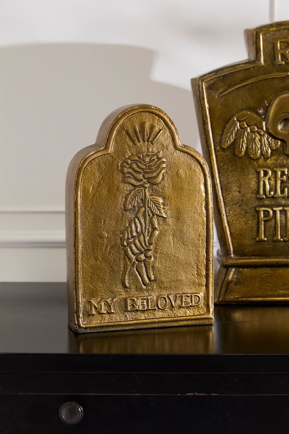 Duelo Tombstone By Accent Decor | Planters, Troughs & Cachepots | Modishstore - 8