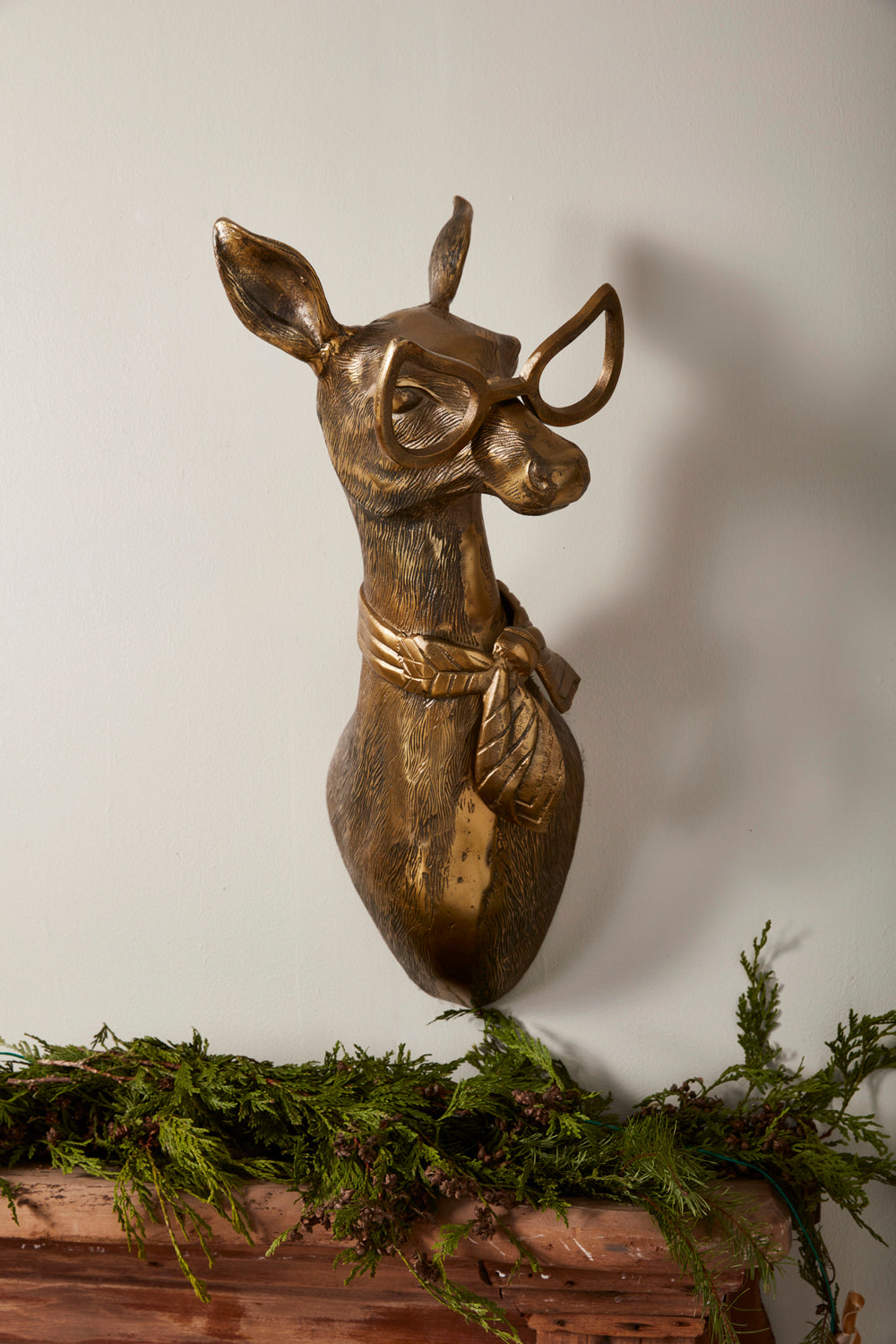 E+E Avery Wall Mount By Accent DŽcor