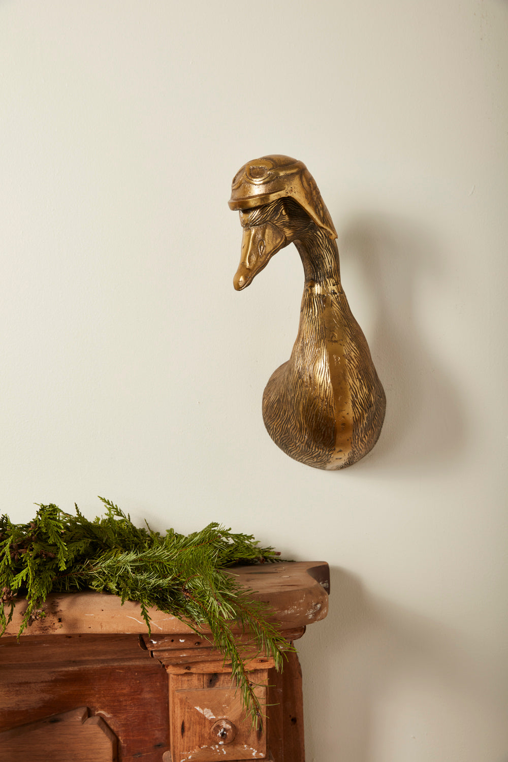 E+E Avery Wall Mount By Accent DŽcor