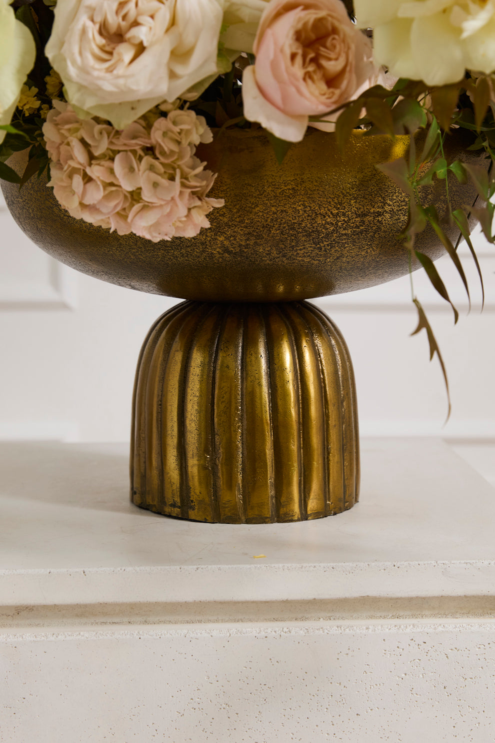 Hamilton Footed Bowl By Accent Decor | Decorative Bowls | Modishstore - 5