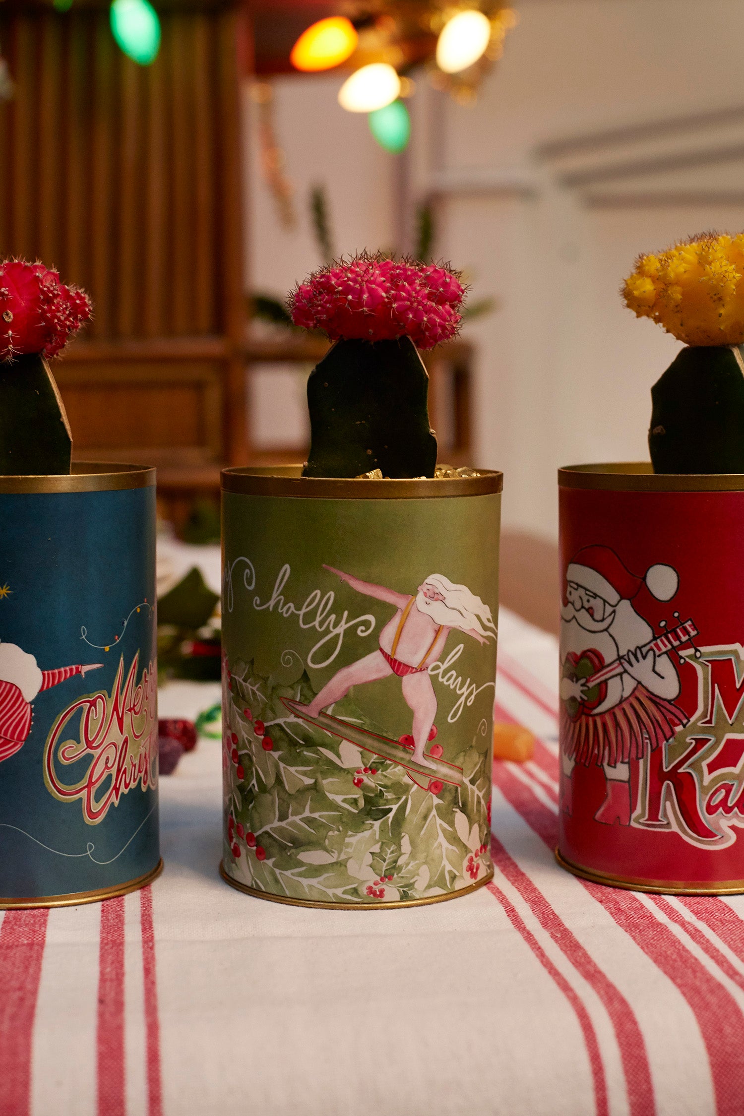 Santa's Hobby Can Set of 8 By Accent Decor | Vases | Modishstore - 5