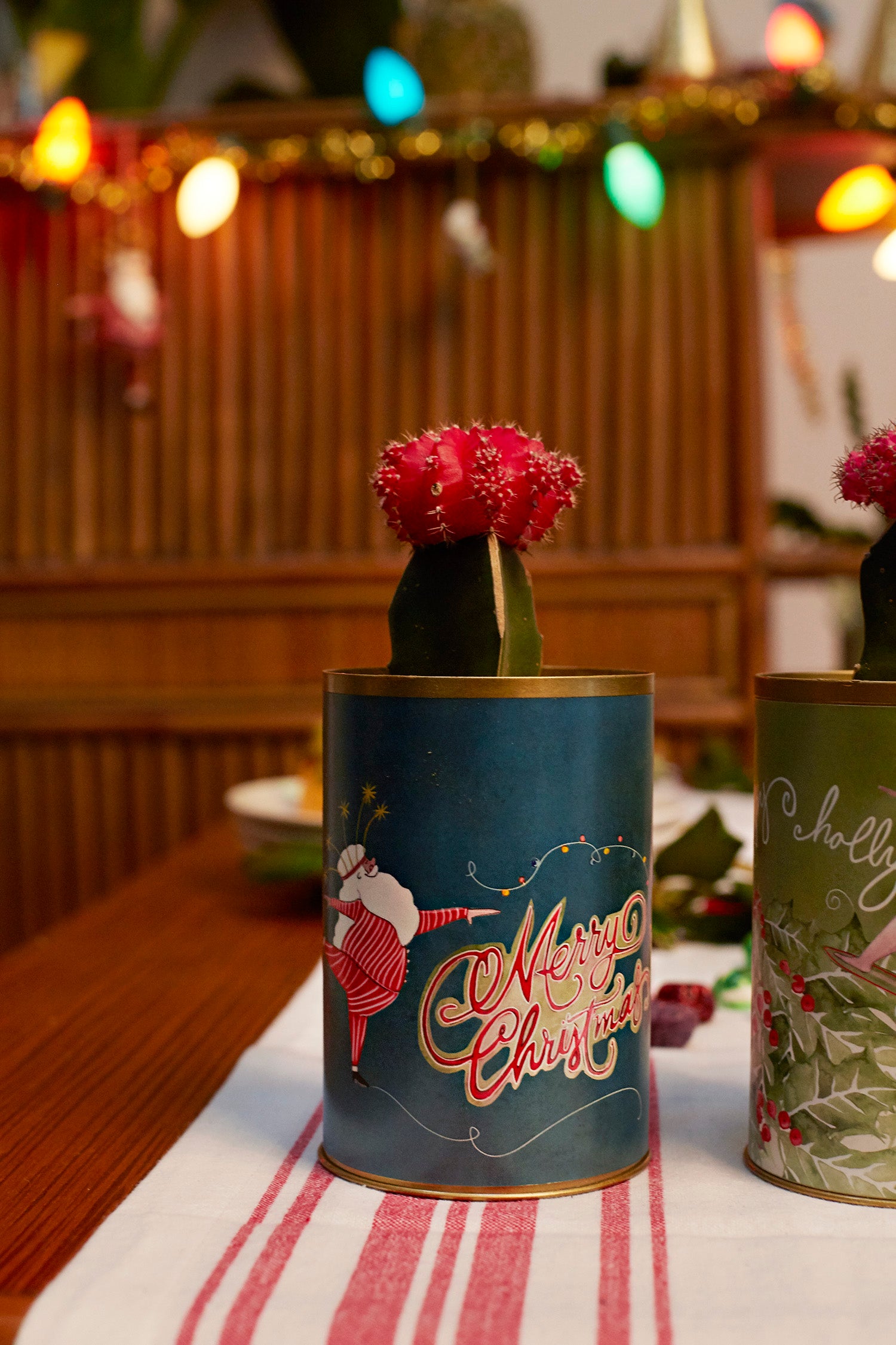 Santa's Hobby Can Set of 8 By Accent Decor | Vases | Modishstore - 9
