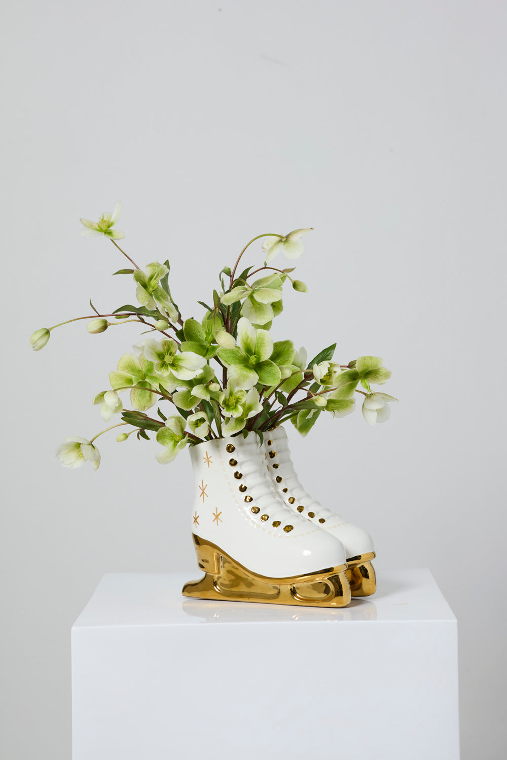 Ice Skate Planter Set of 2 By Accent Decor | Planters, Troughs & Cachepots | Modishstore - 5