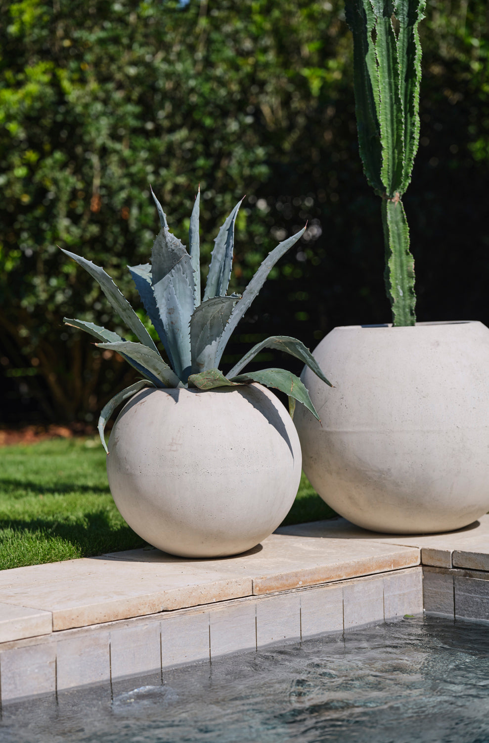 Full Moon Planter By Accent Decor | Planters, Troughs & Cachepots | Modishstore - 4