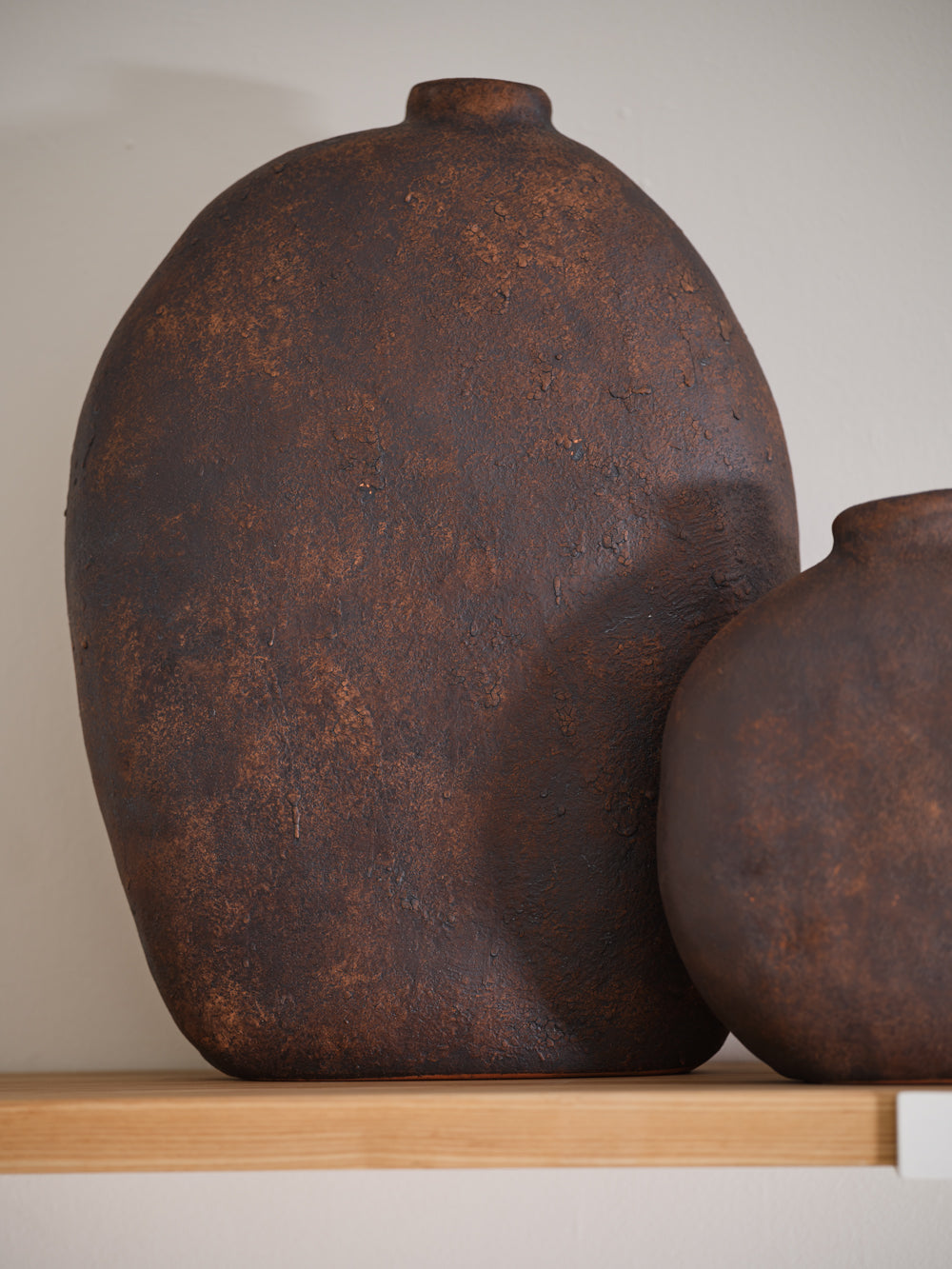 Fernando Vase By Accent Decor | Vases | Modishstore - 9