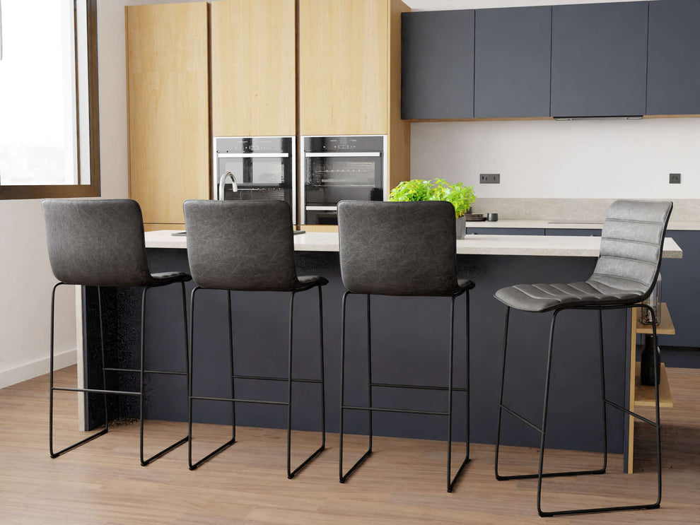 LeisureMod Brooklyn 29.9" Modern Leather Bar Stool With Black Iron Base & Footrest | Bar Stools | Modishstore