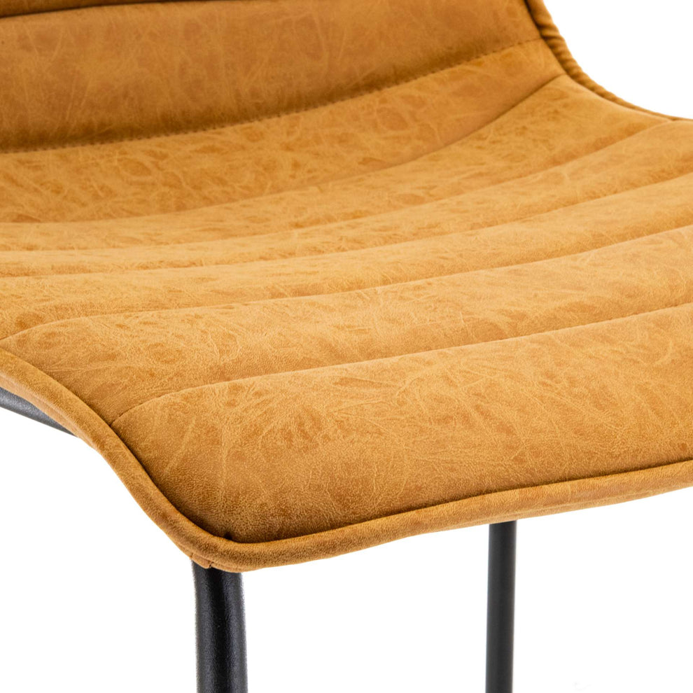 LeisureMod Brooklyn 29.9" Modern Leather Bar Stool With Black Iron Base & Footrest | Bar Stools | Modishstore - 13
