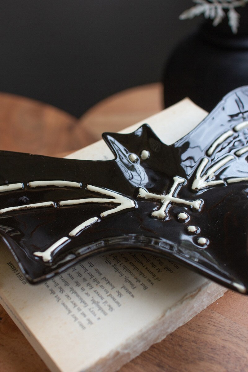 Set Of Two Nesting Ceramic Bat Serving Platter (Min 2) By Kalalou ...