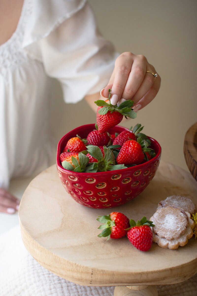 Ceramic Strawberry Bowl (Min 2) By Kalalou