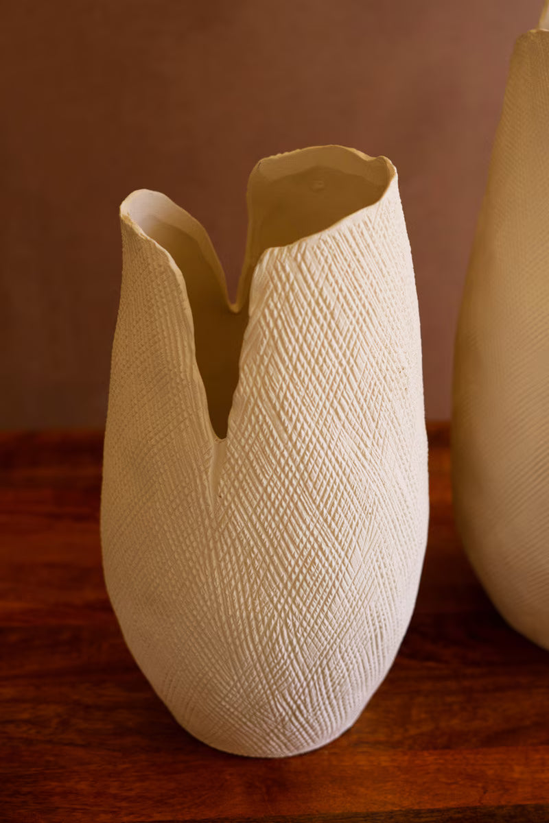 Tall White Textured Flower Vase - Large - Thumbnail 2