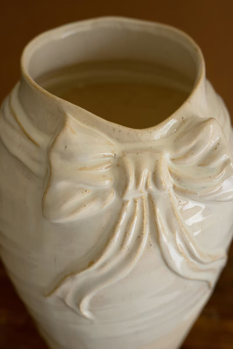 White Ceramic Vase With Bow By Kalalou