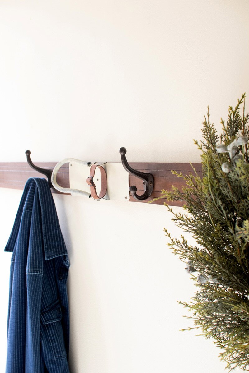 Wooden Ski Wall Coat Rack - Thumbnail 2