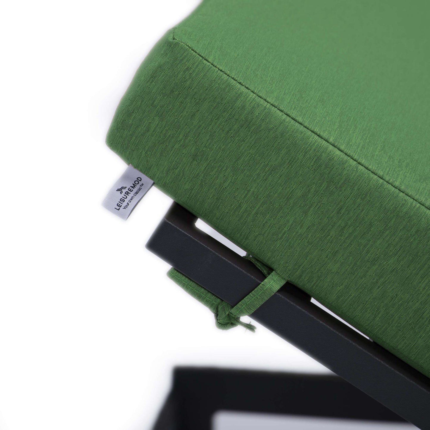 LeisureMod Chelsea Modern Outdoor Chaise Lounge Chair With Cushions | Outdoor Chaise Lounges | Modishstore - 35