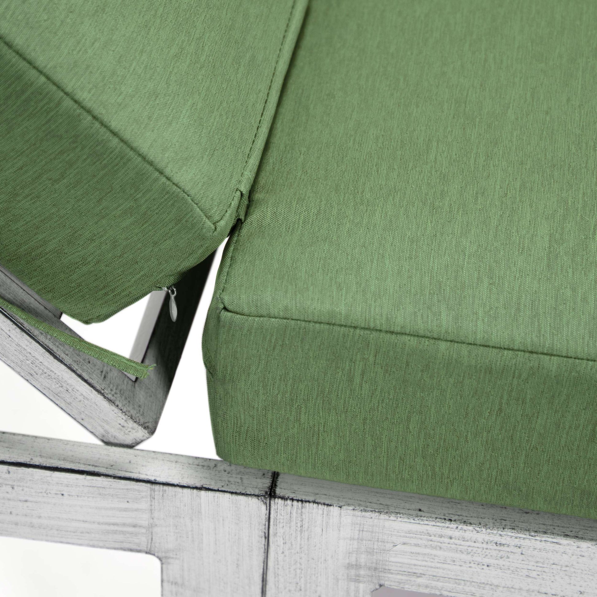 LeisureMod Chelsea Modern Outdoor Weathered Grey Chaise Lounge Chair Set of 2 With Side Table & Cushions | Outdoor Chaise Lounges | Modishstore - 8