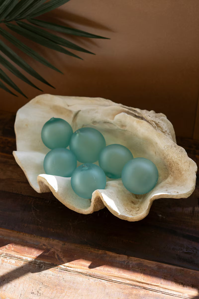 Giant Resin Clam Shell By Kalalou