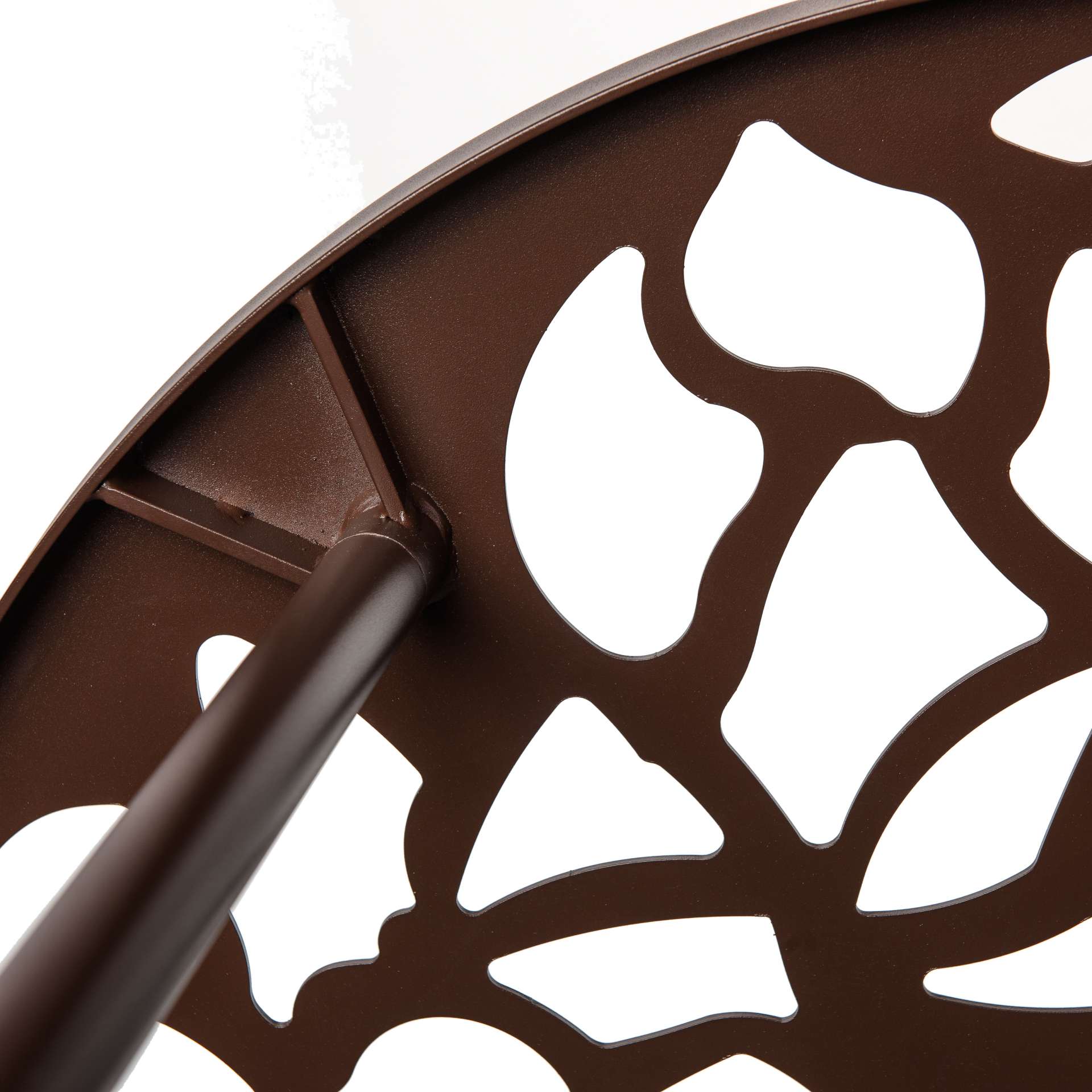 LeisureMod Devon Mid-Century Modern 5-Piece Aluminum Outdoor Patio Dining Set with Tempered Glass Top Table and 4 Stackable
 - DT31C4BL | Outdoor Dining Sets | Modishstore - 19