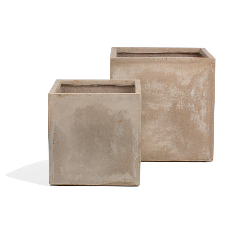 Distressed Smooth: Square Urbano, Set/ 2 (ADDITIONAL FREIGHT REQUIRED) By Gold Leaf | Planters, Troughs & Cachepots | Modishstore - 3