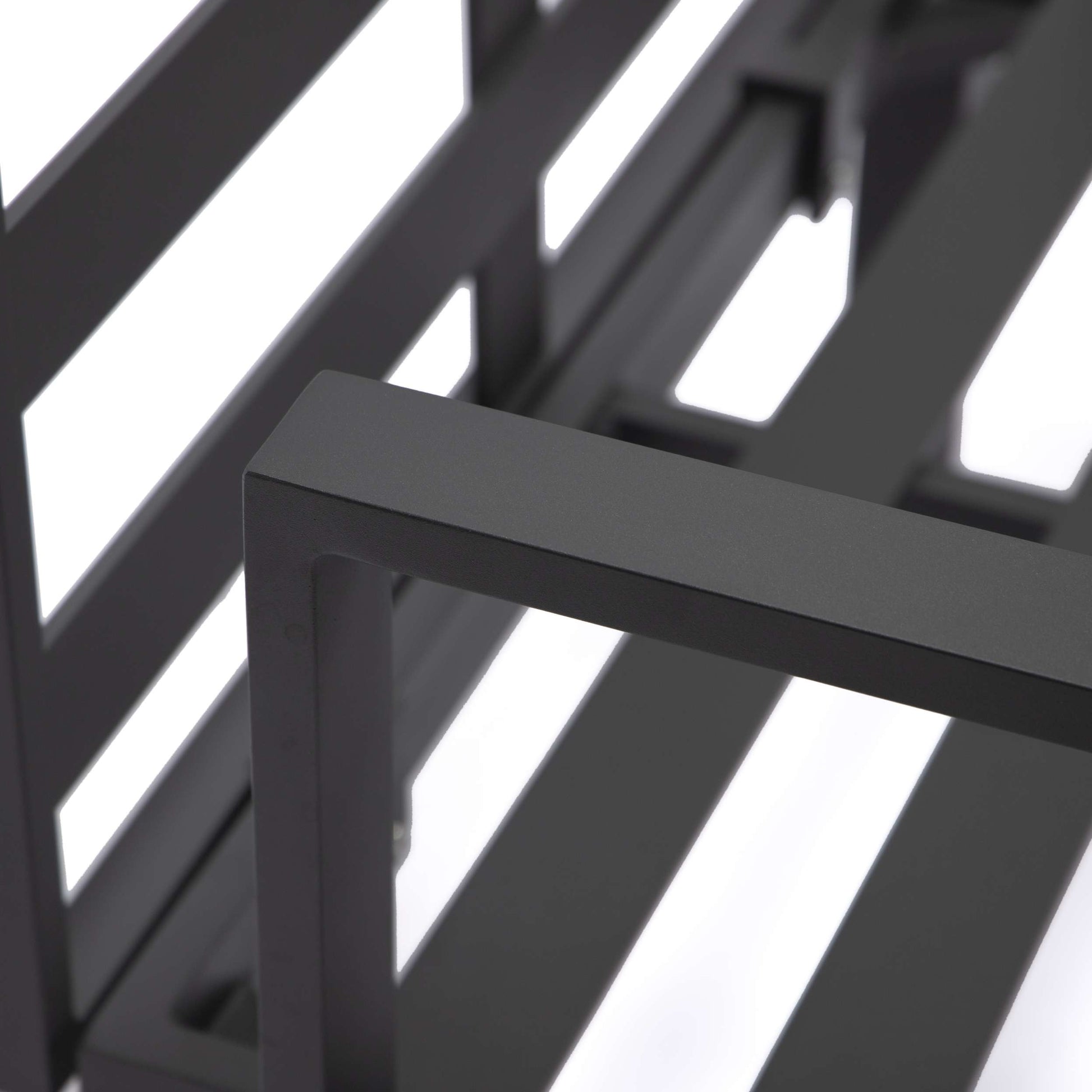 LeisureMod Hamilton 7-Piece Aluminum Patio Conversation Set With Coffee Table And Cushions | Outdoor Sofas, Loveseats & Sectionals | Modishstore - 14