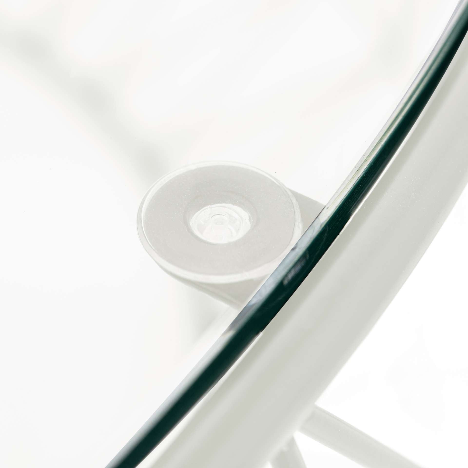 LeisureMod Malibu Modern Round Glass Top Coffee Table With Metal Base | Coffee Tables | Modishstore - 34