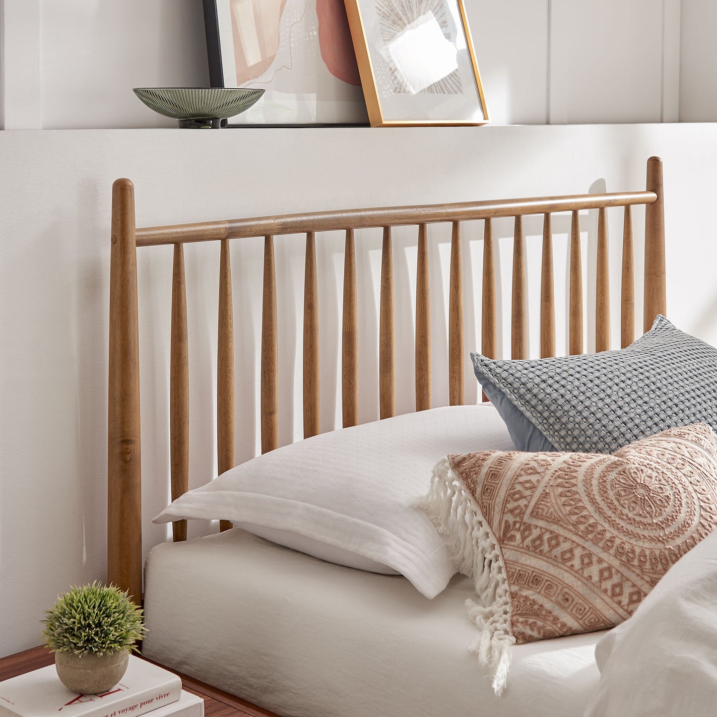 Zane King Size Spindle Bed by Modway