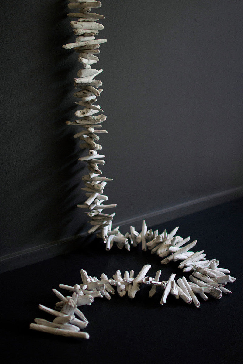 White-Washed Driftwood Garland (Min 2) By Kalalou | Garland & Wreath | Modishstore - 2