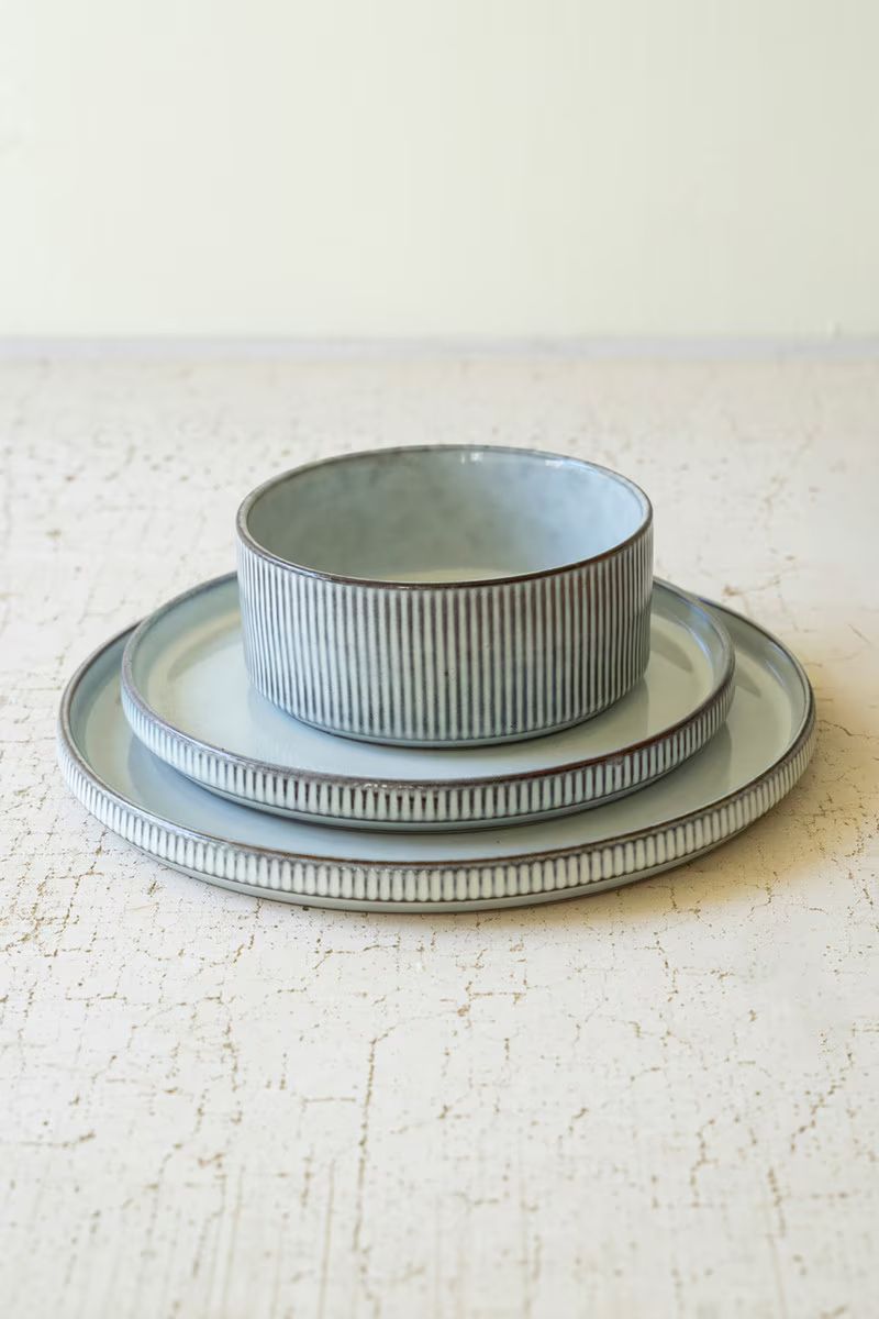 Set 3 Ribbed Light Grey Ceramic Dinner Plate, Salad Plate, Bowl By Kalalou | Dinnerware | Modishstore - 1