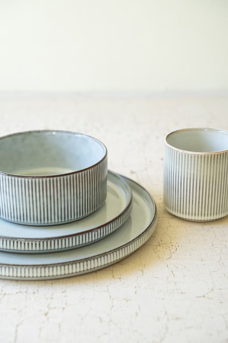 Set 3 Ribbed Light Grey Ceramic Dinner Plate, Salad Plate, Bowl By Kalalou | Dinnerware | Modishstore - 2