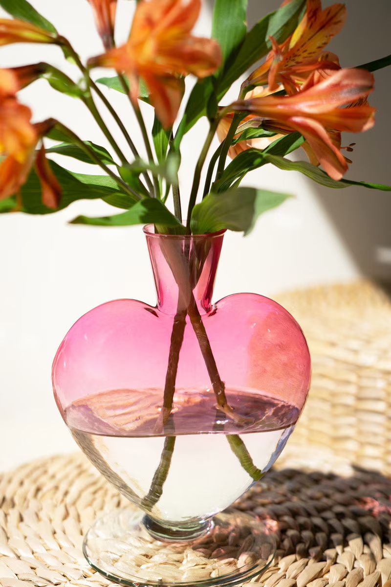 Glass Heart Vase - Ombre Pink - Large By Kalalou | Vases | Modishstore - 2