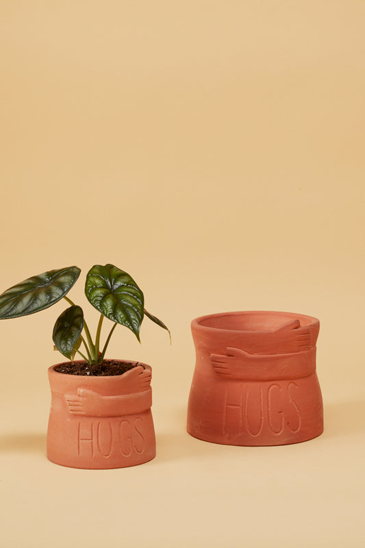 Big Hugs Pot Set of 4 By Accent Decor | Planters, Troughs & Cachepots | Modishstore - 1