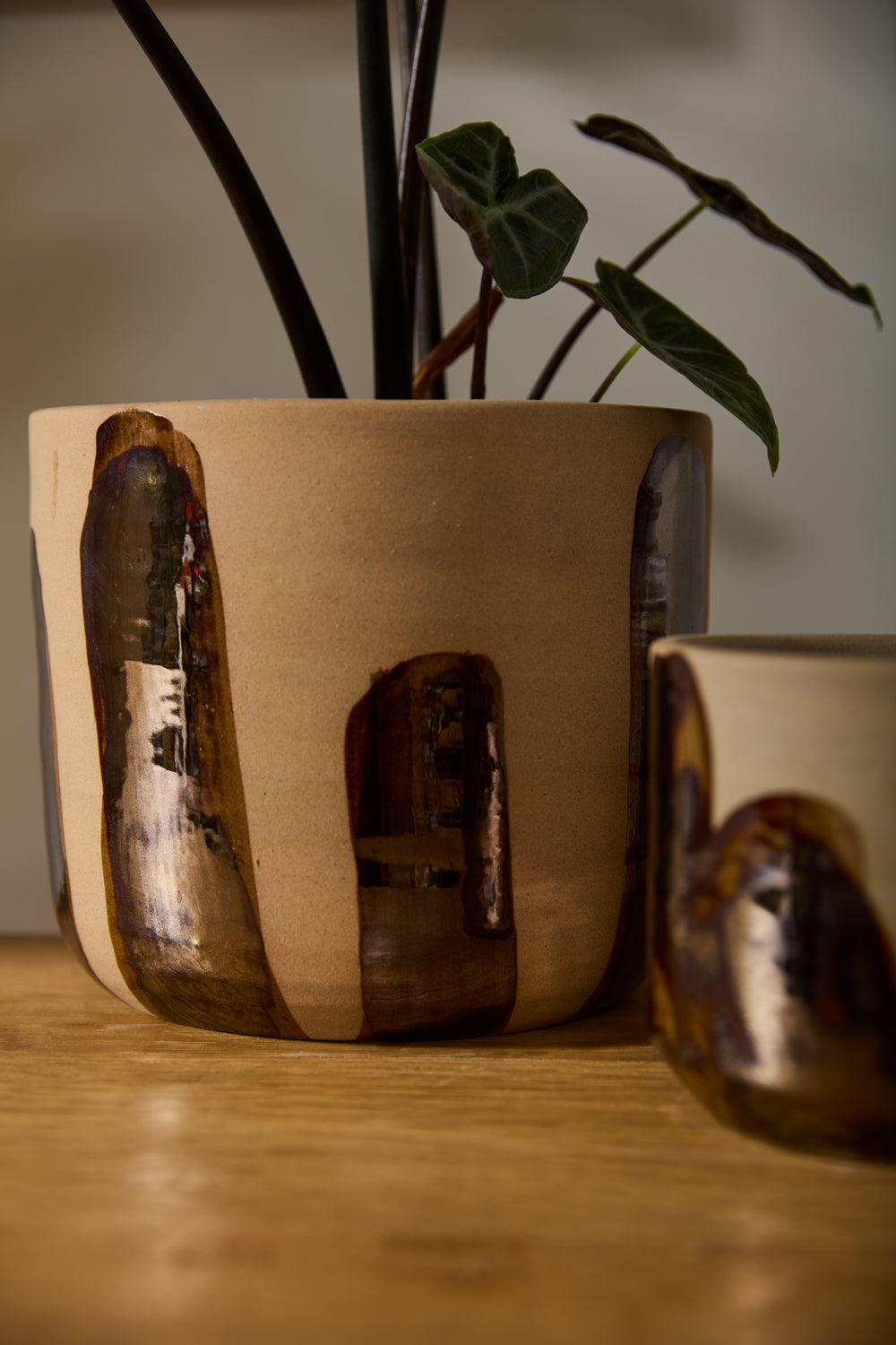Bronze Brushstroke Collection Set of 8 By Accent Decor | Stands | Modishstore - 5