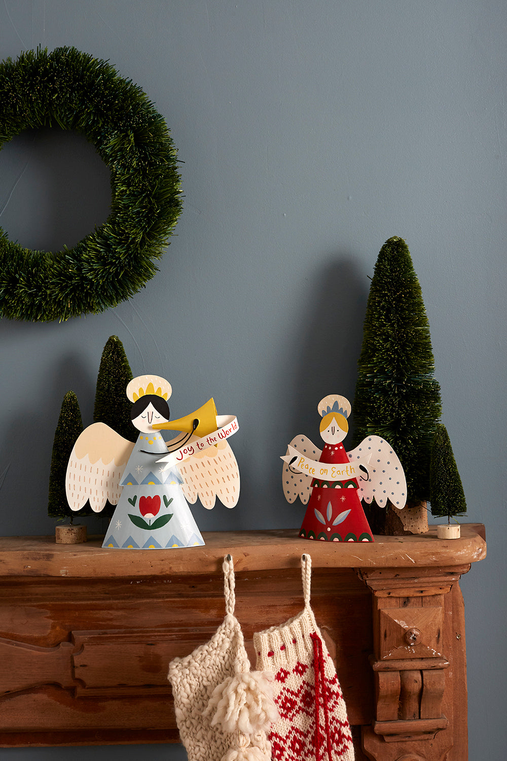 Caroling Angel Figurine Set of 2 By Accent DŽcor