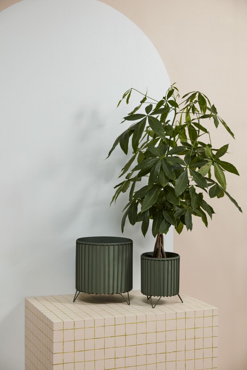 Corum Planter 8.5"x 11" By Accent Decor | Planters, Troughs & Cachepots | Modishstore - 1