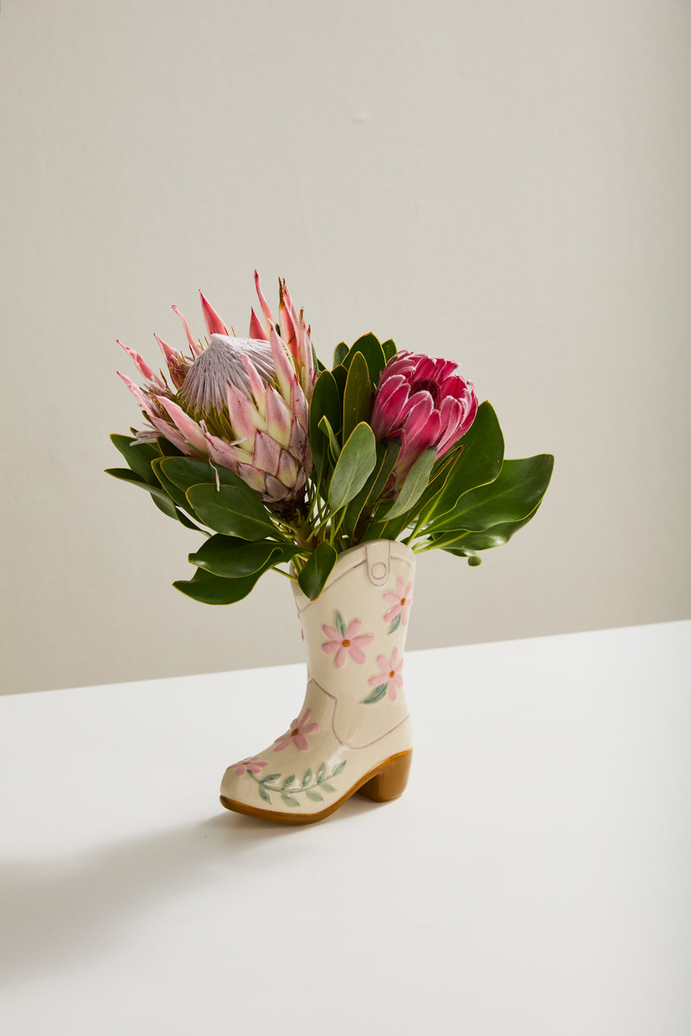 Cowgirl Vase Set of 4 By Accent Decor | Vases | Modishstore - 3