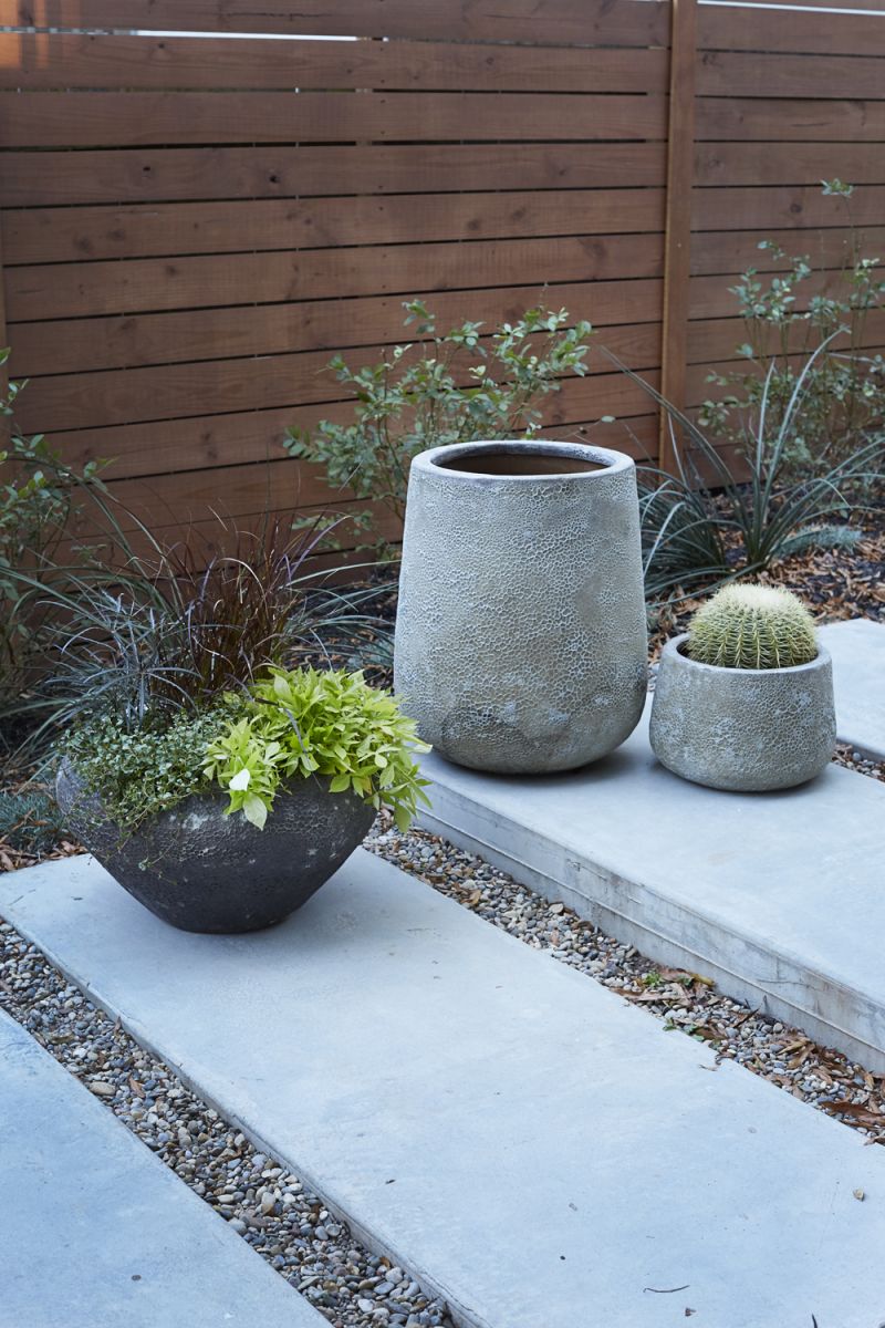 Ellwyn Collection Outdoor Planter By Accent Decor | Outdoor Planters, Troughs & Cachepots | Modishstore - 9