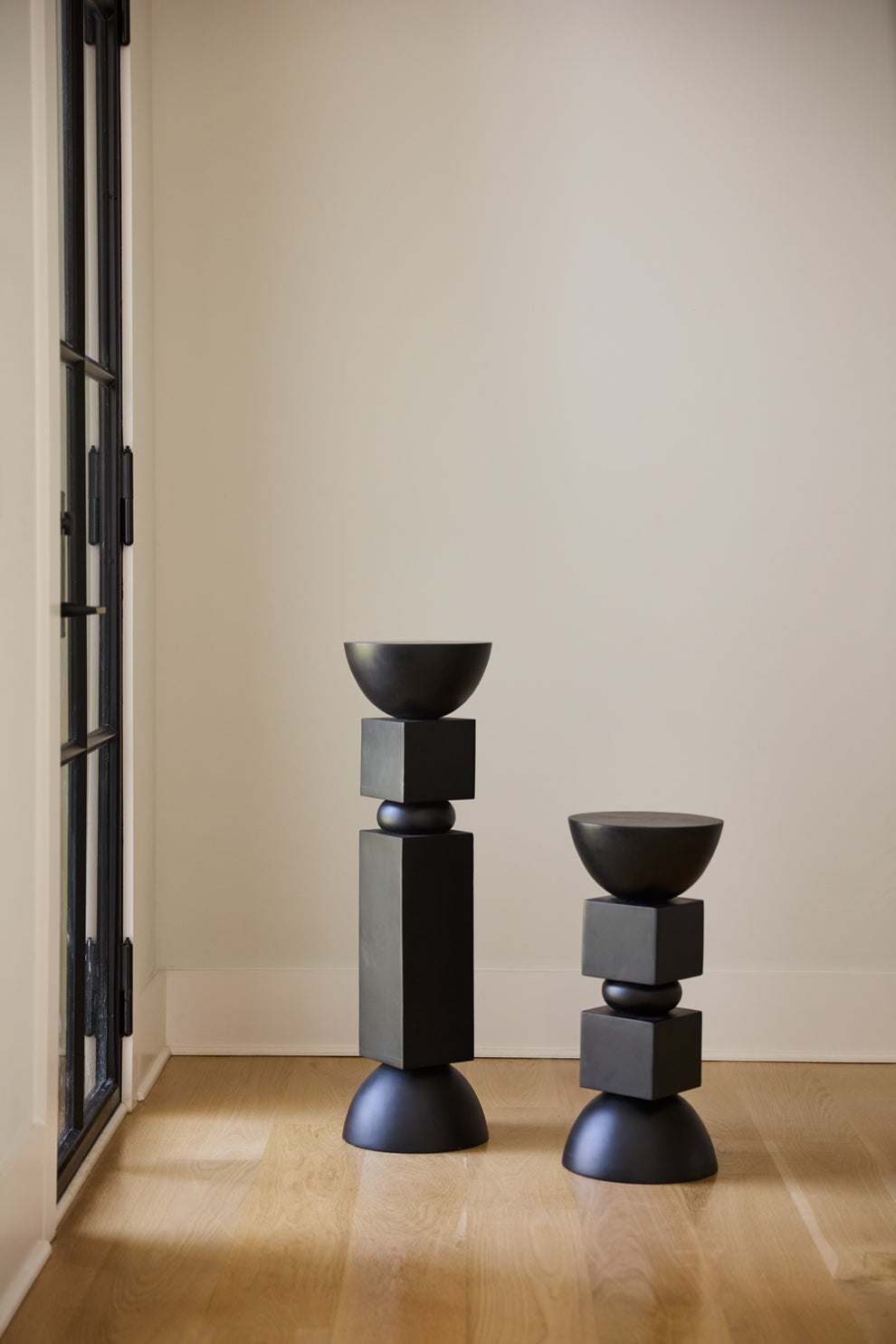 Exhibit Column By Accent Decor | Planters, Troughs & Cachepots | Modishstore - 3