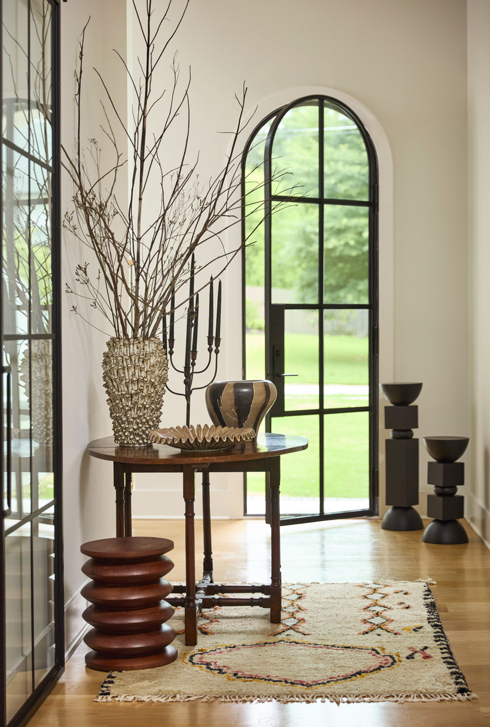 Exhibit Column By Accent Decor | Planters, Troughs & Cachepots | Modishstore - 10