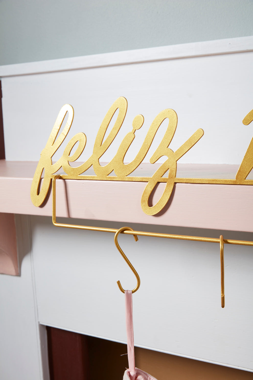 Feliz Navidad Mantlepiece By Accent Decor | Coat Racks | Modishstore - 2