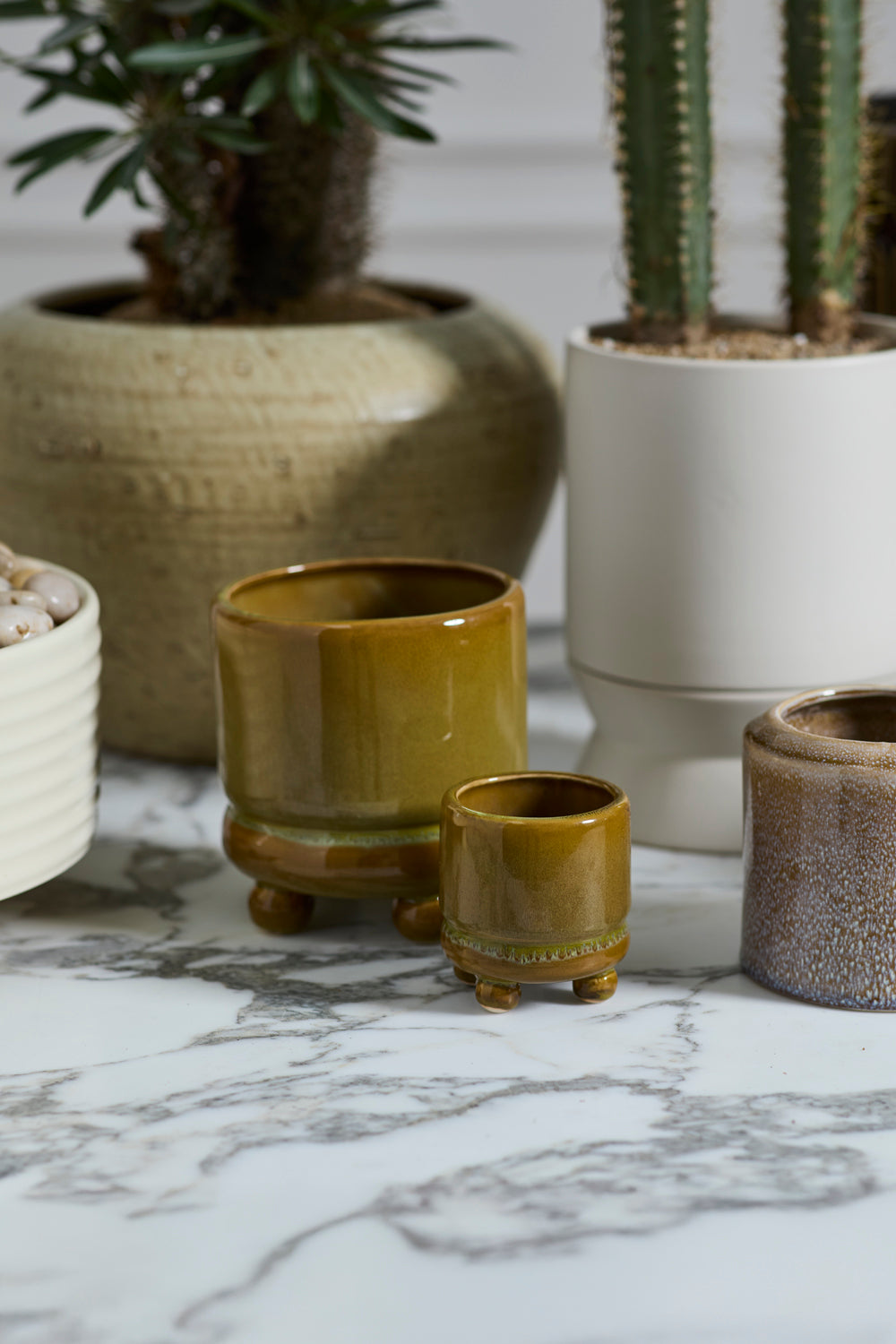 Ferris Footed Pot Set of 8 By Accent Decor | Wall Decor | Modishstore - 6
