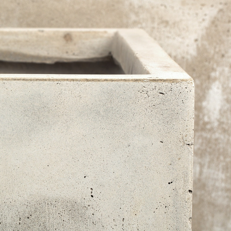 Distressed Smooth: Square Urbano, Set/ 2 (ADDITIONAL FREIGHT REQUIRED) By Gold Leaf | Planters, Troughs & Cachepots | Modishstore - 2